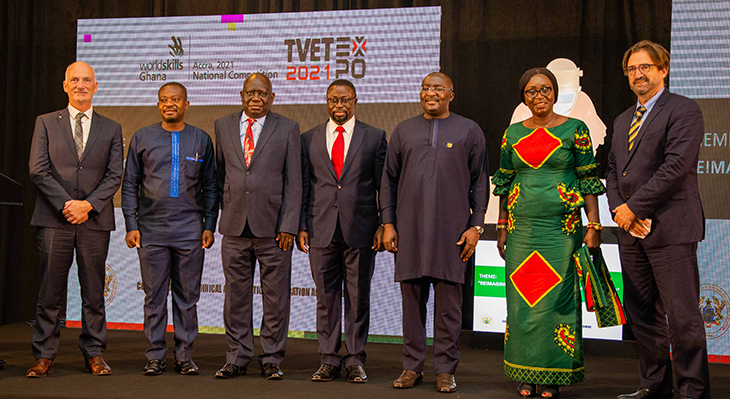 Regierungsvertreter*innen und wichtige Repräsentatnten für die ghanaische Berufsbildung bei der TVET Expo 2021 in Accra/Ghana